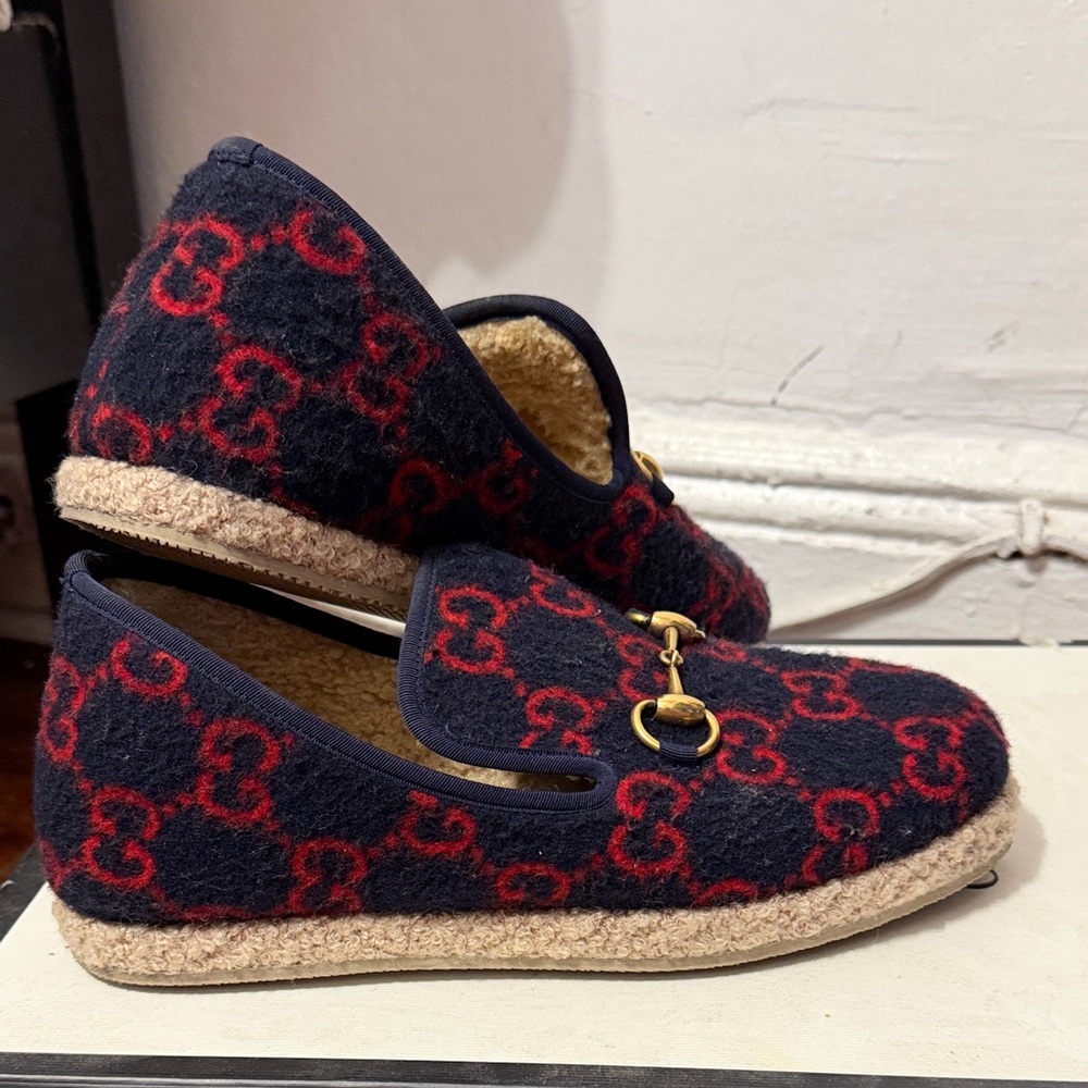 Gucci Red and Navy Flats